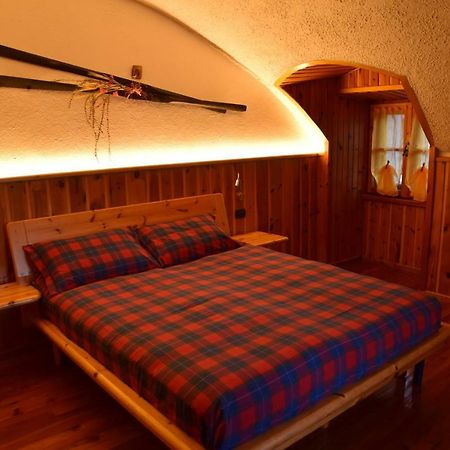Casa Felice Leilighet VALDIDENTRO Eksteriør bilde